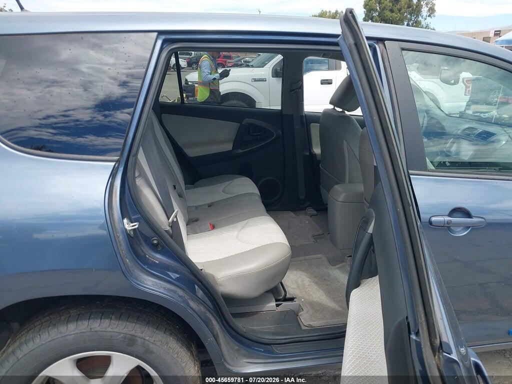 2T3YL4DV1EW002818 2014 TOYOTA RAV4 EV photo no. 8