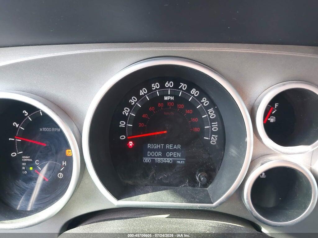 5TDDW5G15ES106900 2014 TOYOTA SEQUOIA photo no. 7