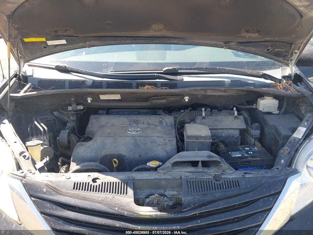 5TDJK3DC4ES077849 2014 TOYOTA SIENNA photo no. 10