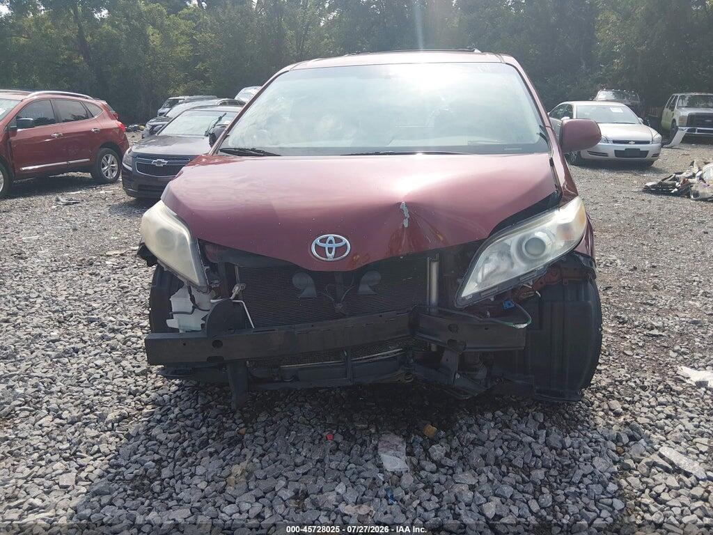 5TDKK3DC6ES491137 2014 TOYOTA SIENNA photo no. 6