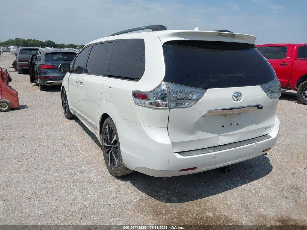 5TDYK3DC1ES415058 2014 TOYOTA SIENNA photo no. 3
