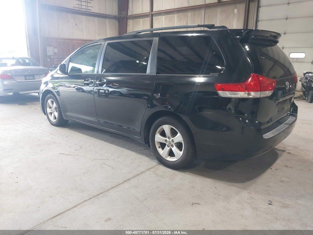 5TDKK3DC6ES420729 2014 TOYOTA SIENNA photo no. 3