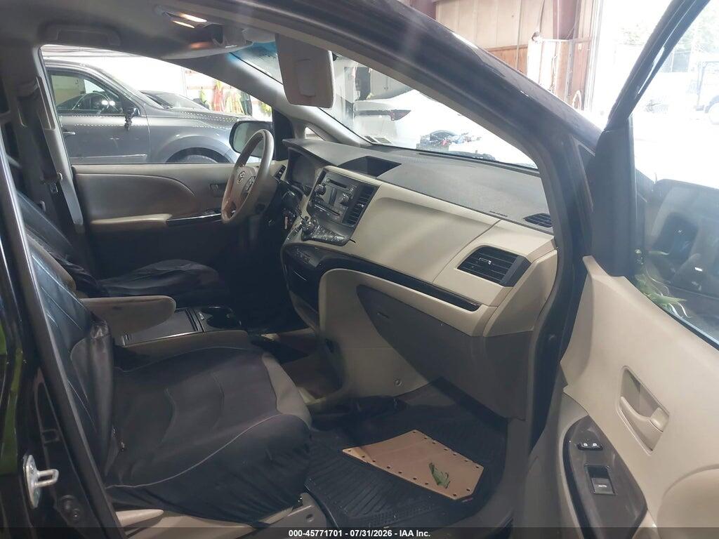 5TDKK3DC6ES420729 2014 TOYOTA SIENNA photo no. 5