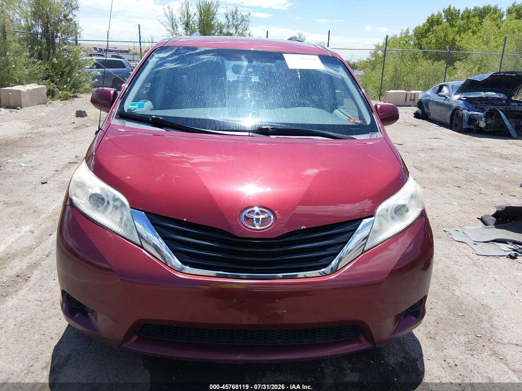5TDKK3DC2ES440704 2014 TOYOTA SIENNA photo no. 12