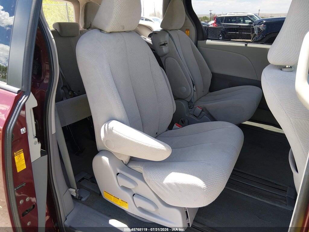 5TDKK3DC2ES440704 2014 TOYOTA SIENNA photo no. 8