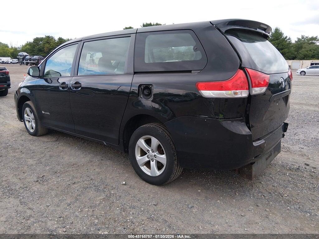 5TDZK3DC7ES506937 2014 TOYOTA SIENNA photo no. 3