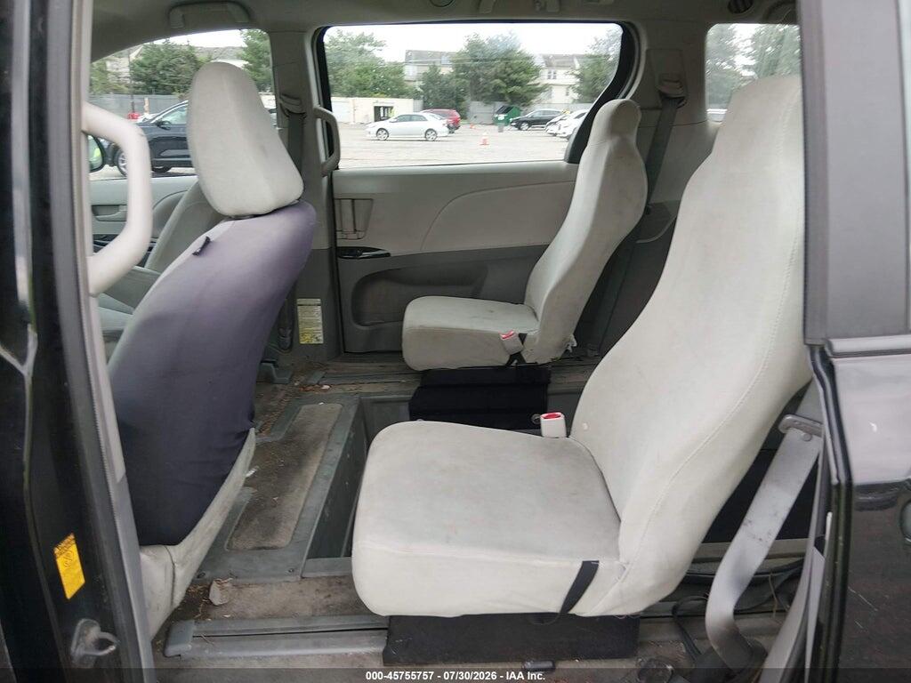 5TDZK3DC7ES506937 2014 TOYOTA SIENNA photo no. 8