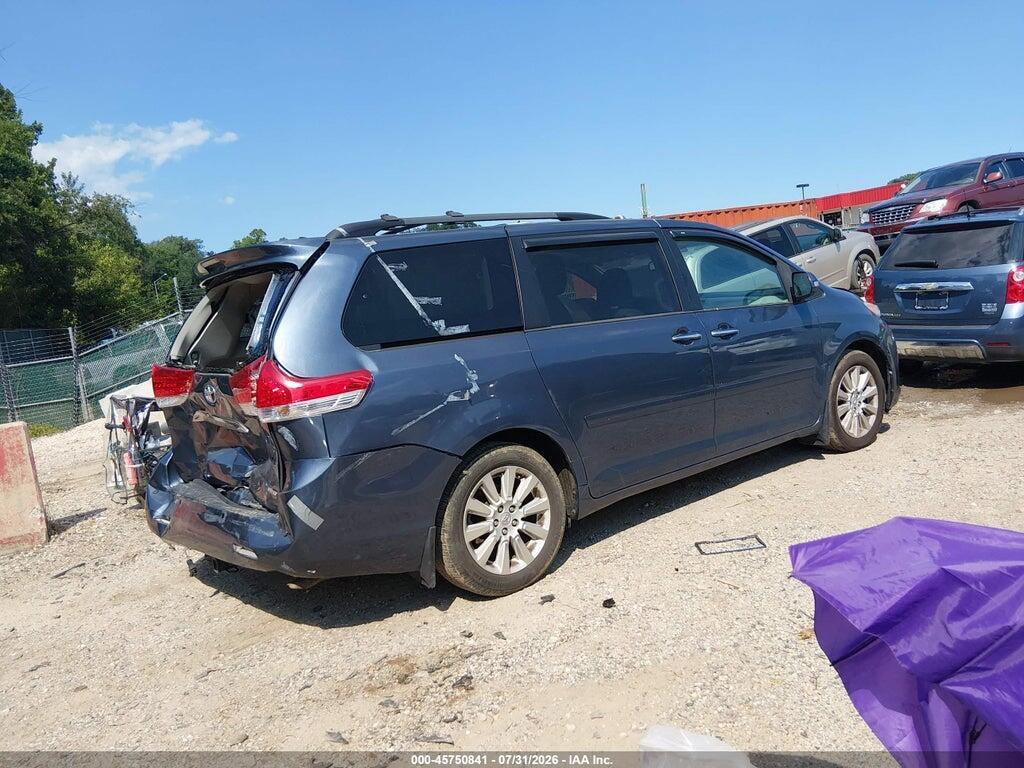 5TDDK3DC0ES071463 2014 TOYOTA SIENNA photo no. 4
