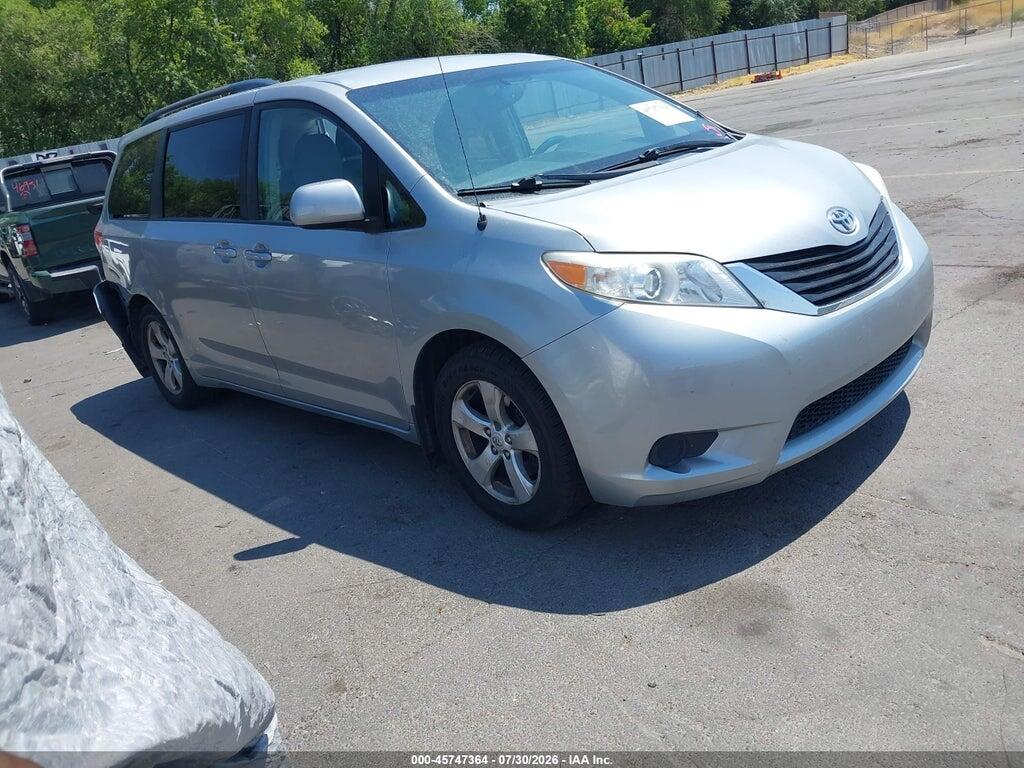 5TDKK3DCXES525015 2014 TOYOTA SIENNA photo no. 1