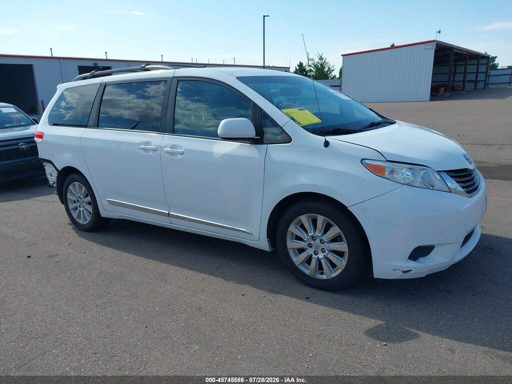 5TDJK3DC3ES089930 2014 TOYOTA SIENNA photo no. 1