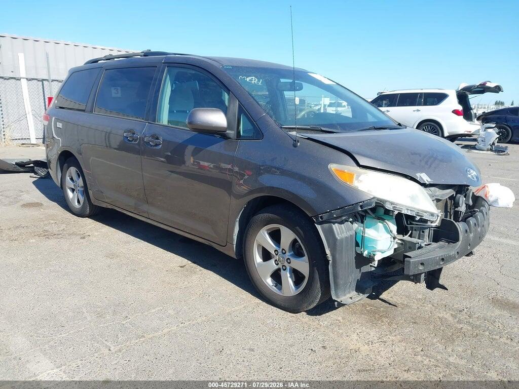 5TDKK3DC2ES446602 2014 TOYOTA SIENNA photo no. 1