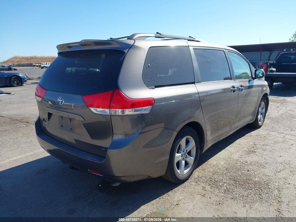 5TDKK3DC2ES446602 2014 TOYOTA SIENNA photo no. 4