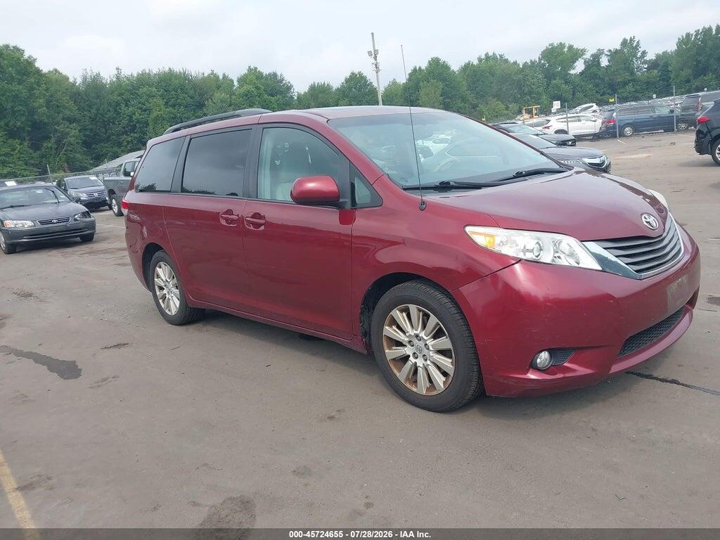 5TDDK3DC6ES076179 2014 TOYOTA SIENNA photo no. 1