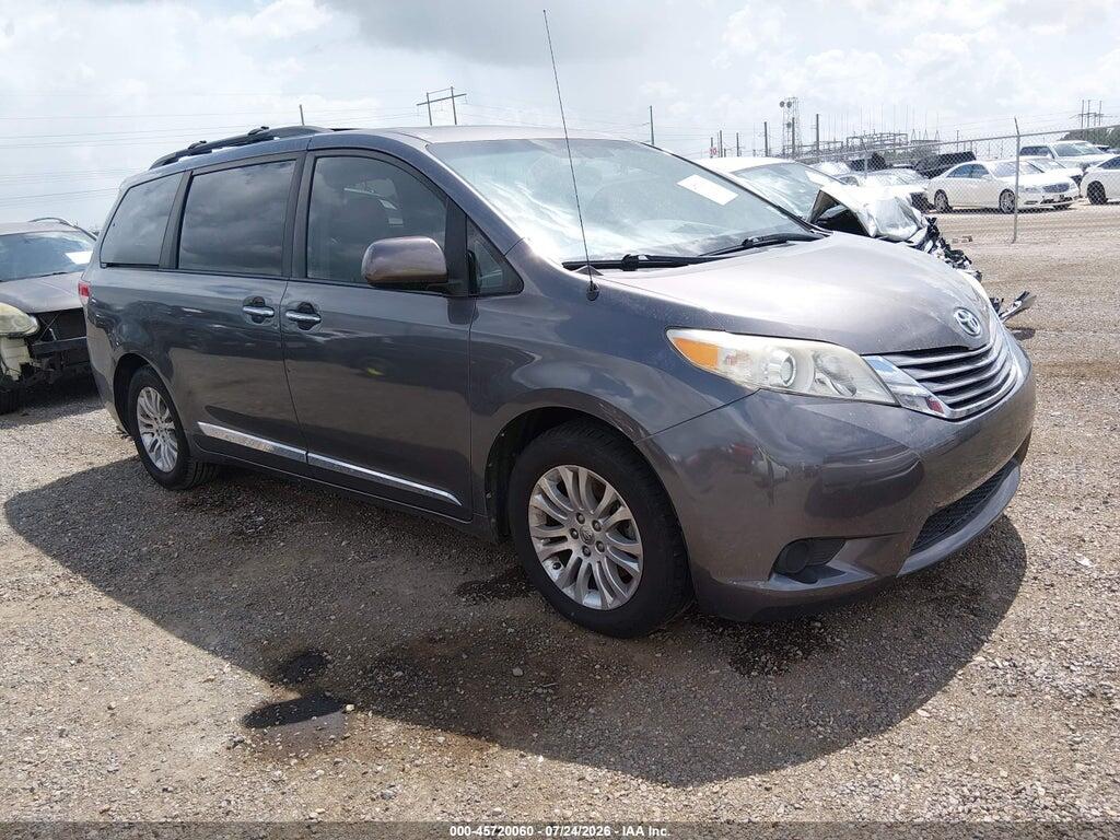 5TDYK3DC2ES426859 2014 TOYOTA SIENNA photo no. 1