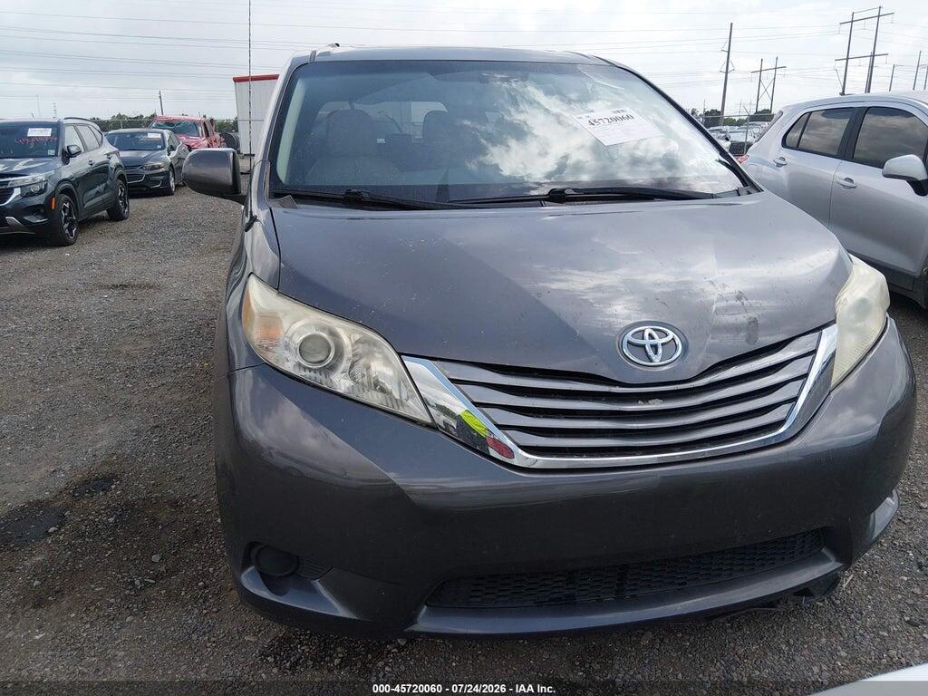 5TDYK3DC2ES426859 2014 TOYOTA SIENNA photo no. 6