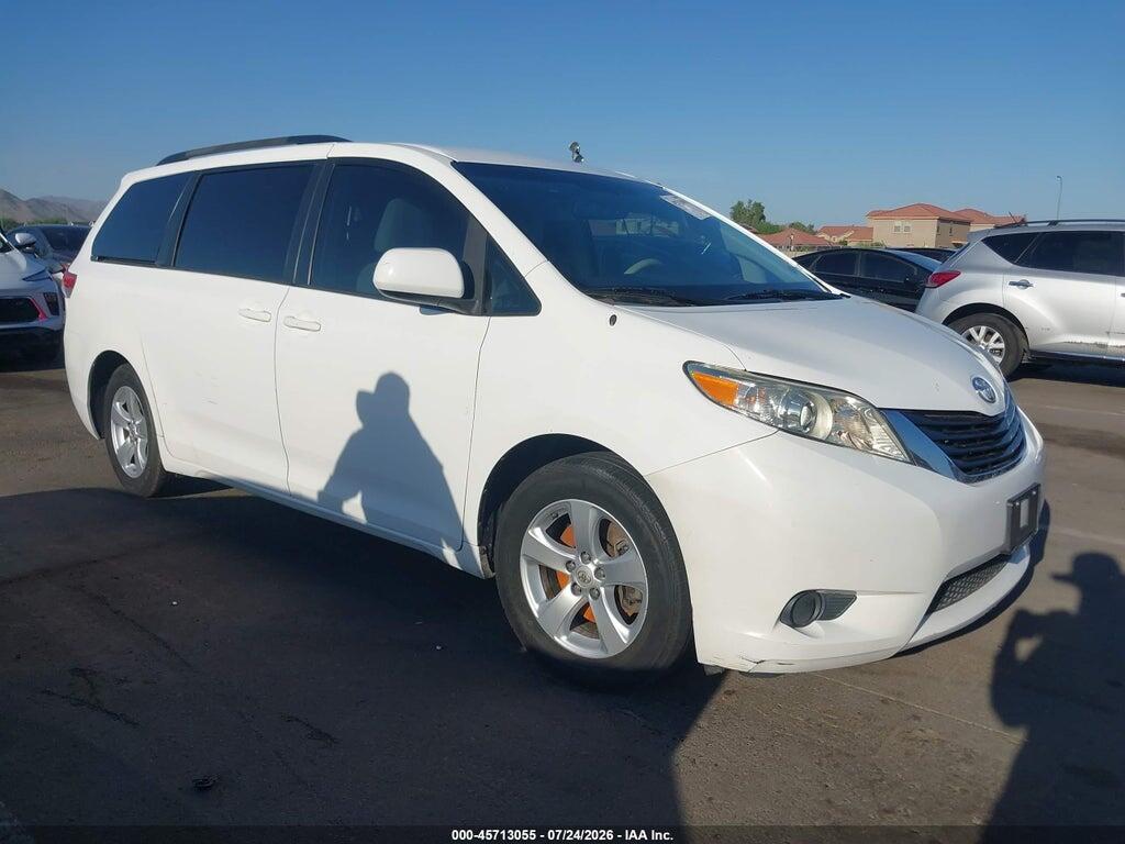 5TDKK3DC7ES430671 2014 TOYOTA SIENNA photo no. 1