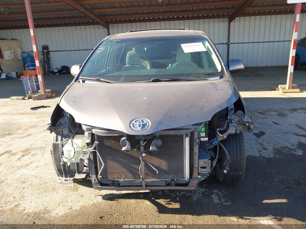 5TDJK3DC1ES080000 2014 TOYOTA SIENNA photo no. 12