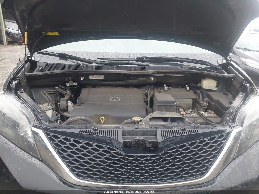 5TDXK3DC8ES520384 2014 TOYOTA SIENNA photo no. 10