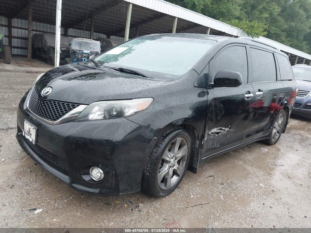 5TDXK3DC8ES520384 2014 TOYOTA SIENNA photo no. 2