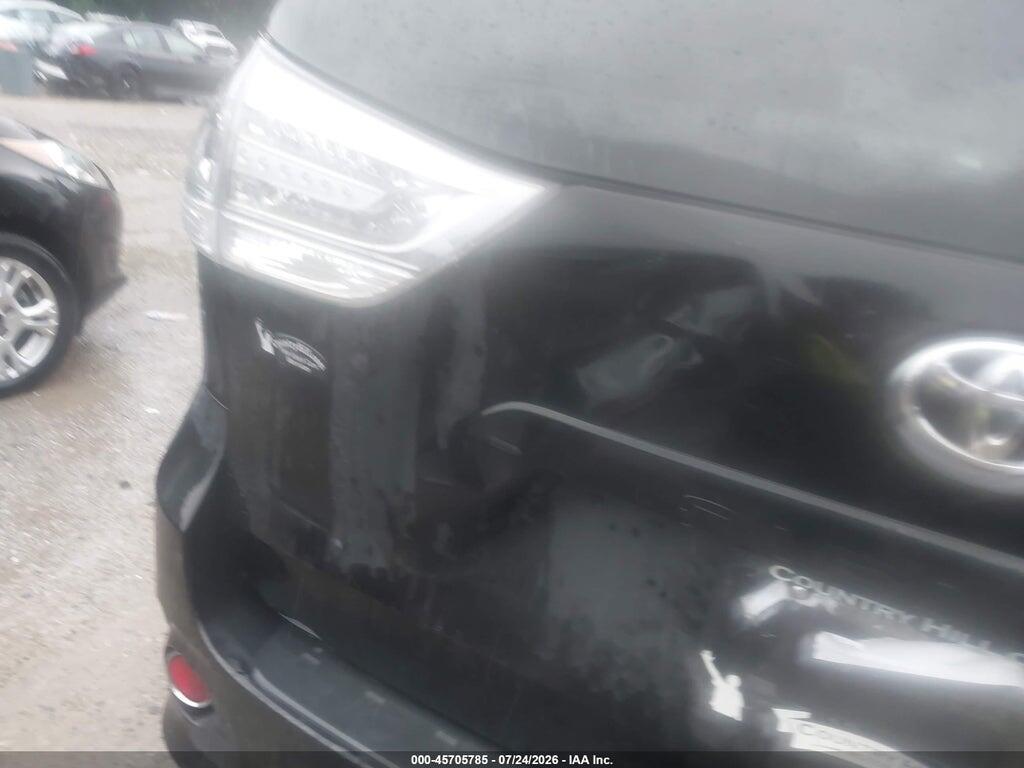 5TDXK3DC8ES520384 2014 TOYOTA SIENNA photo no. 6