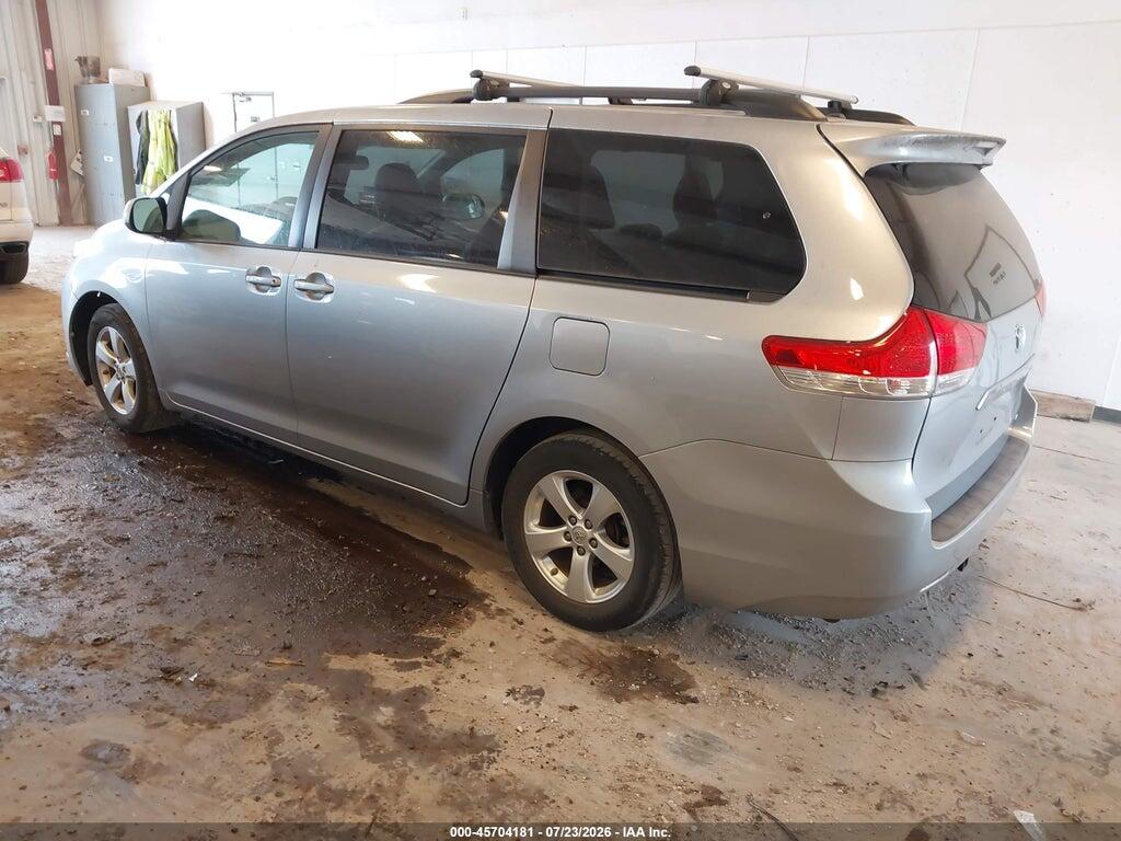 5TDKK3DC7ES486609 2014 TOYOTA SIENNA photo no. 3