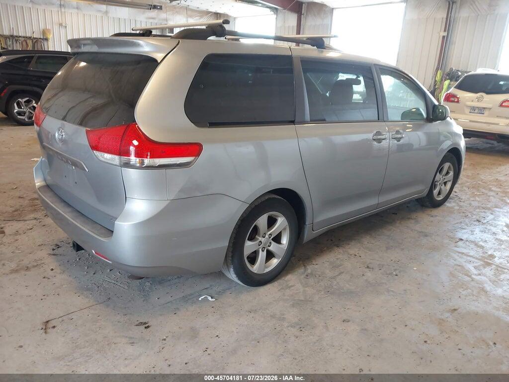 5TDKK3DC7ES486609 2014 TOYOTA SIENNA photo no. 4