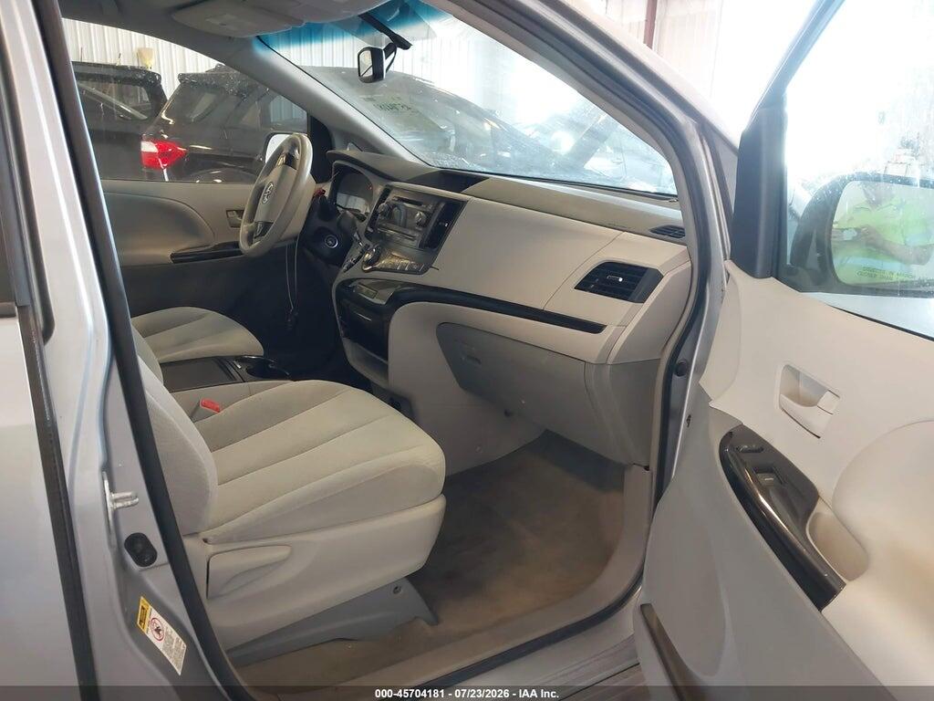 5TDKK3DC7ES486609 2014 TOYOTA SIENNA photo no. 5