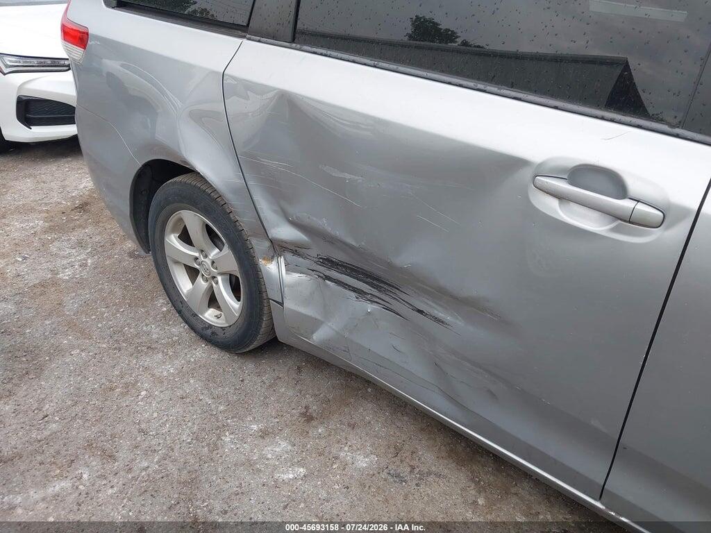 5TDKK3DCXES483459 2014 TOYOTA SIENNA photo no. 6
