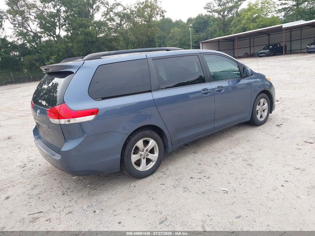 5TDKK3DCXES525659 2014 TOYOTA SIENNA photo no. 4