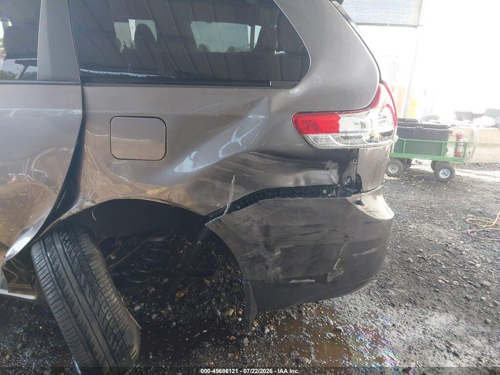 5TDDK3DC7ES088597 2014 TOYOTA SIENNA photo no. 6