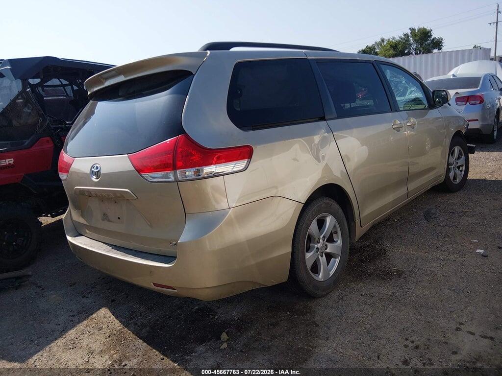 5TDKK3DCXES430681 2014 TOYOTA SIENNA photo no. 4