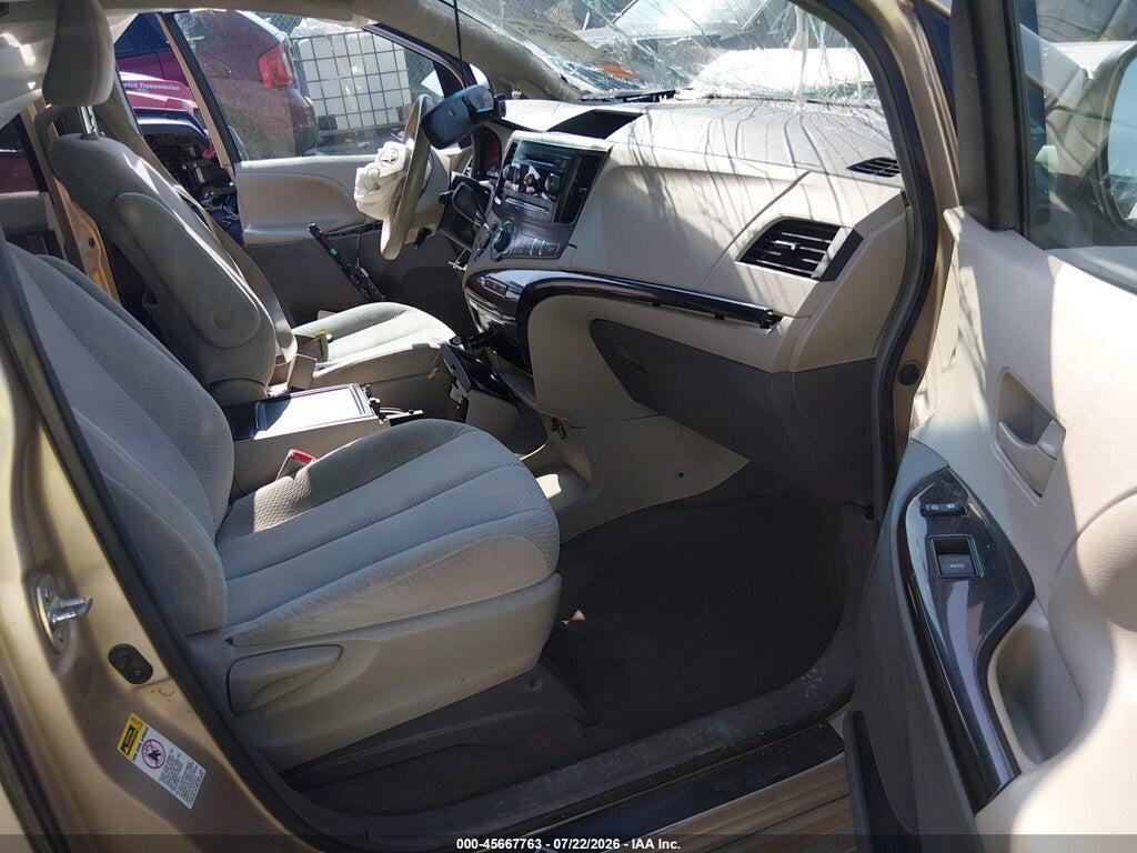 5TDKK3DCXES430681 2014 TOYOTA SIENNA photo no. 5