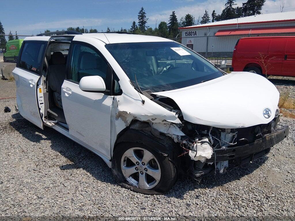 5TDKK3DC0ES414487 2014 TOYOTA SIENNA photo no. 1