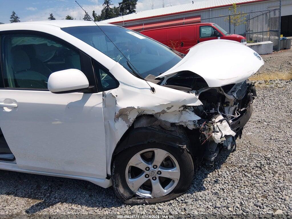 5TDKK3DC0ES414487 2014 TOYOTA SIENNA photo no. 6