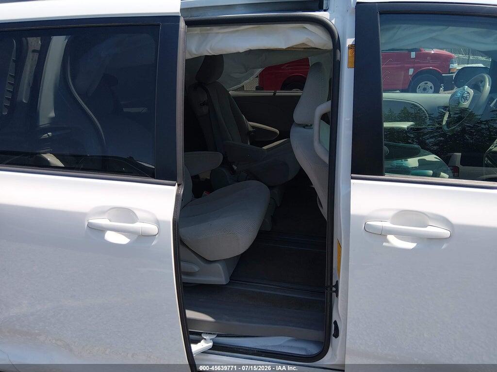5TDKK3DC0ES414487 2014 TOYOTA SIENNA photo no. 8