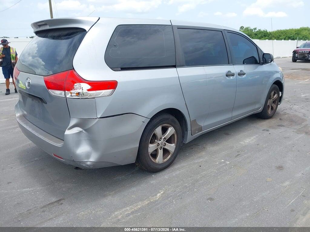 5TDZK3DC2ES486774 2014 TOYOTA SIENNA photo no. 4