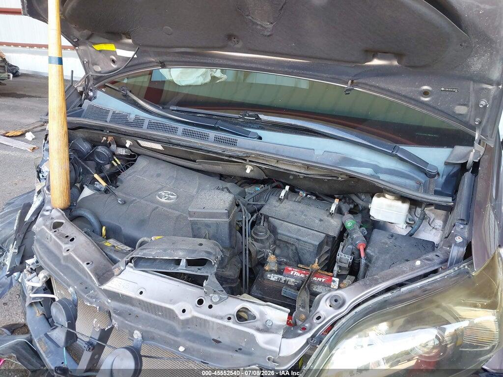 5TDDK3DCXES083071 2014 TOYOTA SIENNA photo no. 10