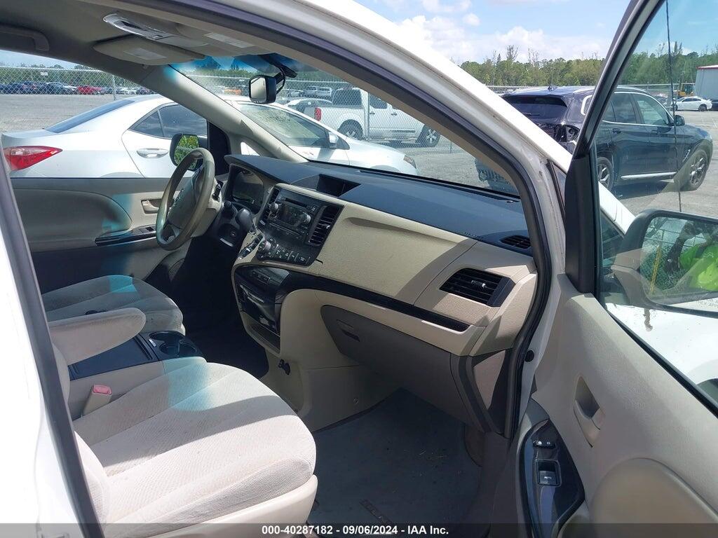 5TDKK3DC9ES442806 2014 TOYOTA SIENNA photo no. 5