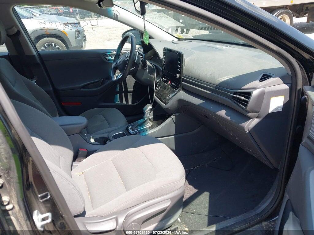KMHC75LD8NU277818 2022 HYUNDAI IONIQ PLUG-IN HYBRID photo no. 5
