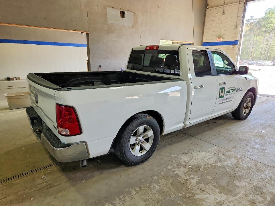 2017 RAM 1500 SLT — Фото 3 из 12