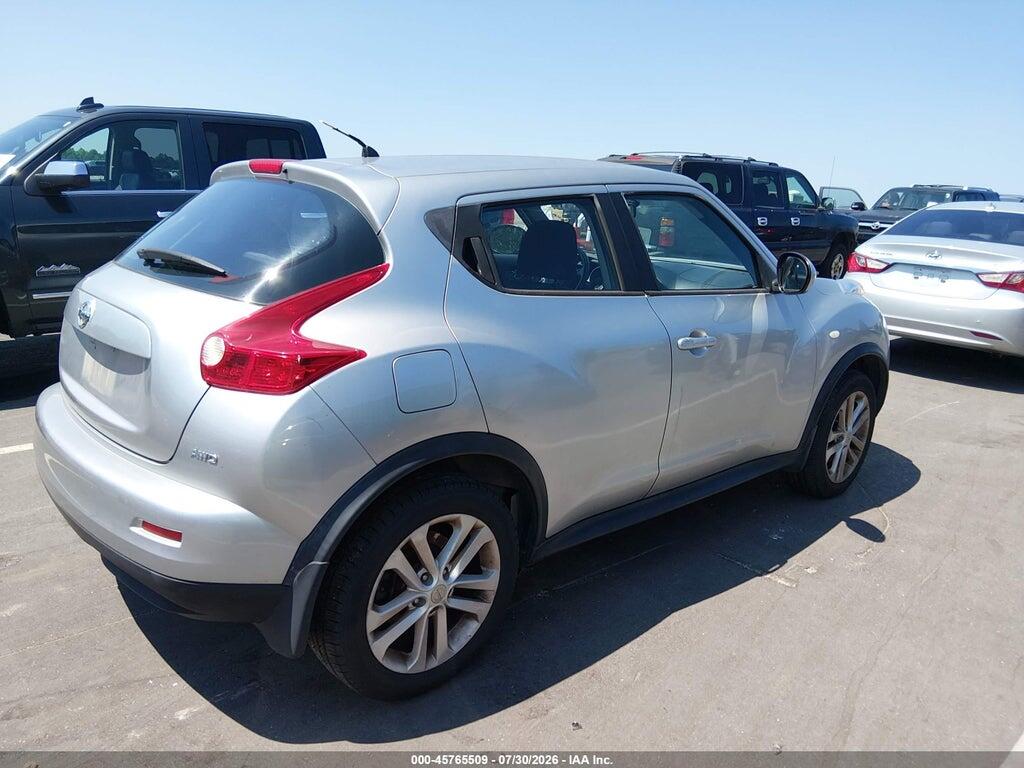 JN8AF5MV1BT006174 2011 NISSAN JUKE photo no. 4