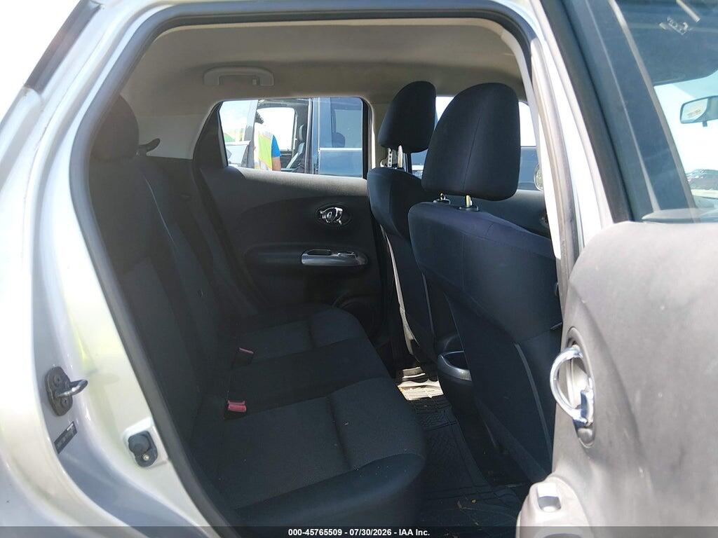 JN8AF5MV1BT006174 2011 NISSAN JUKE photo no. 8