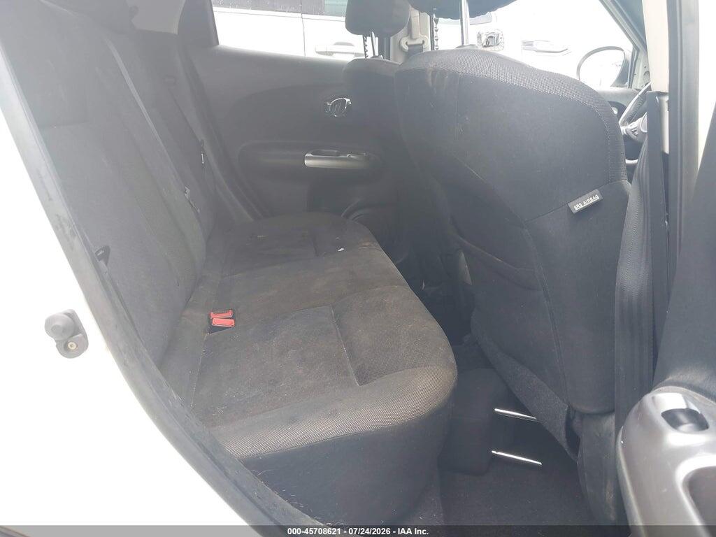 JN8AF5MR4BT007502 2011 NISSAN JUKE photo no. 8