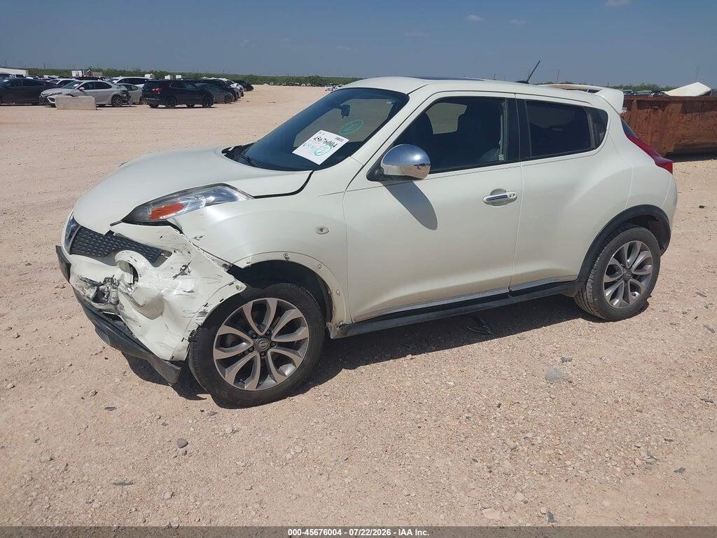 JN8AF5MR6BT017643 2011 NISSAN JUKE photo no. 2