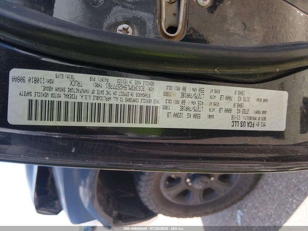 3C63R3ML5HG577761 2017 RAM 3500 photo no. 9