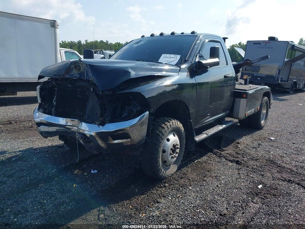 3C7WRSAL5HG580361 2017 RAM 3500 CHASSIS photo no. 2