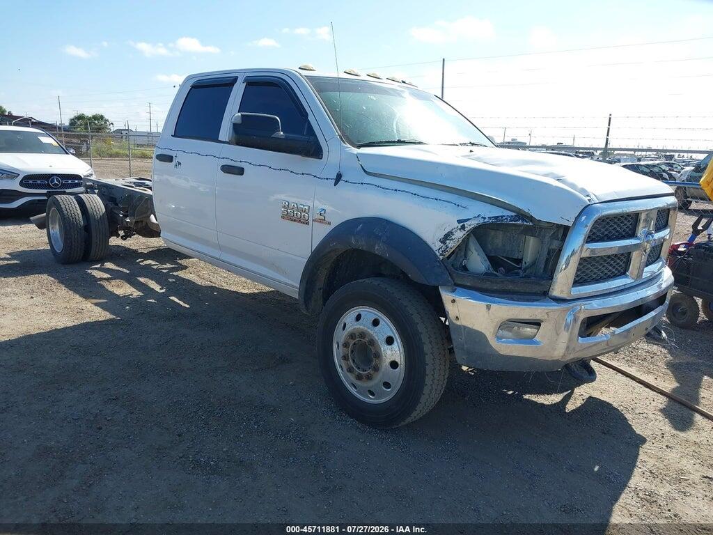 3C7WRMFL5HG520665 2017 RAM 5500 CHASSIS photo no. 1