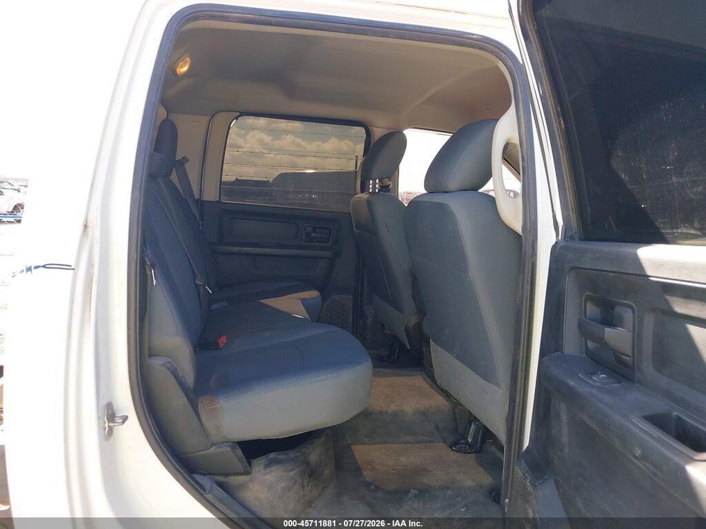 3C7WRMFL5HG520665 2017 RAM 5500 CHASSIS photo no. 7