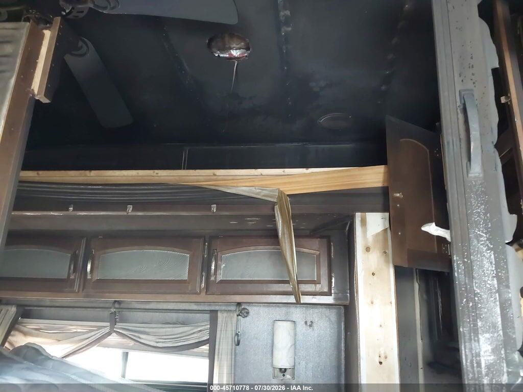 4X4FSBL22HU079960 2017 SALEM TRAVEL TRAILER photo no. 6