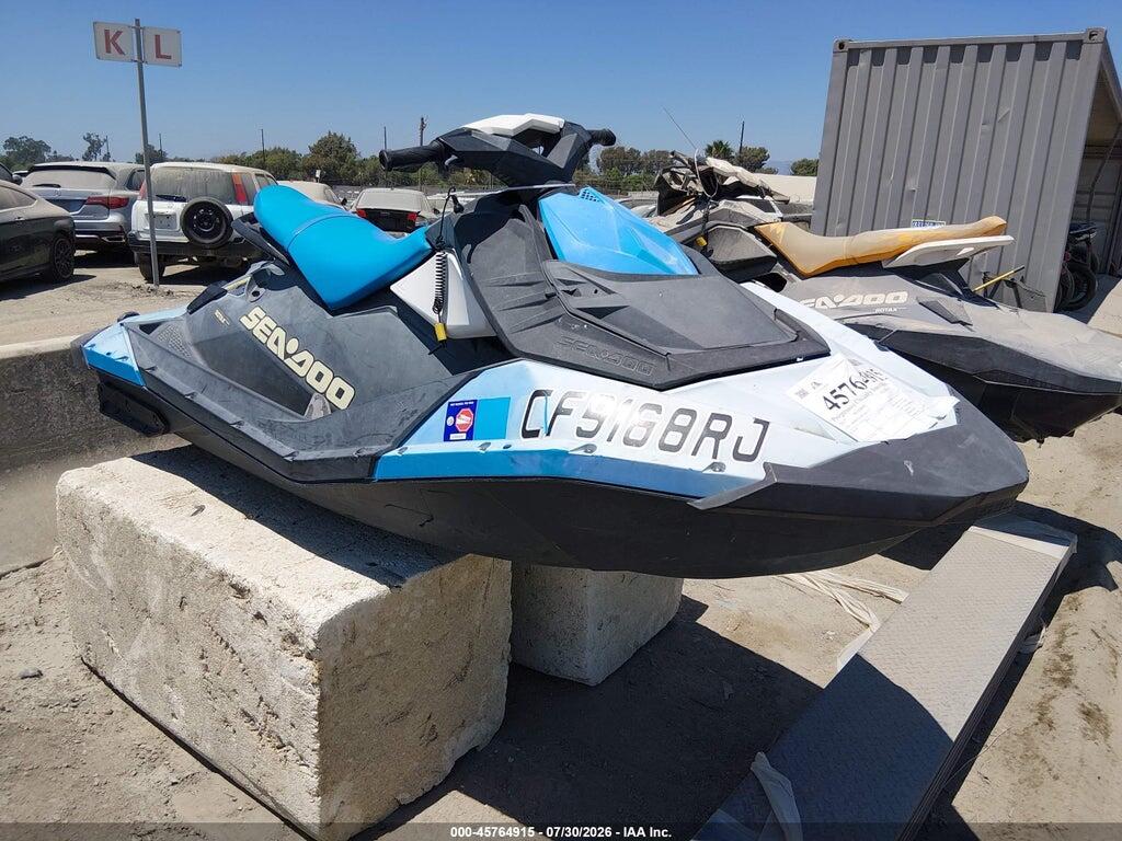 2017 SEADOO SEADOO 00000YDV82244E717